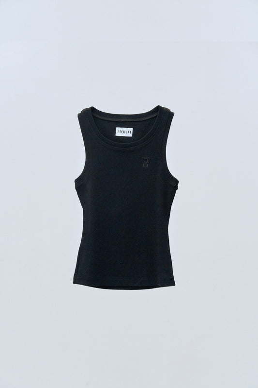 The Tank in Black